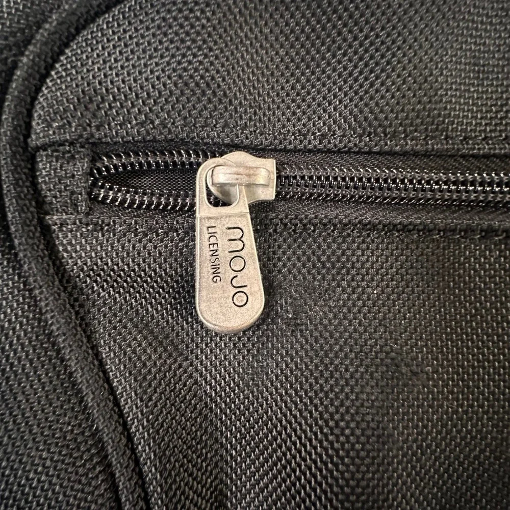 Mojo L704 Premium 19